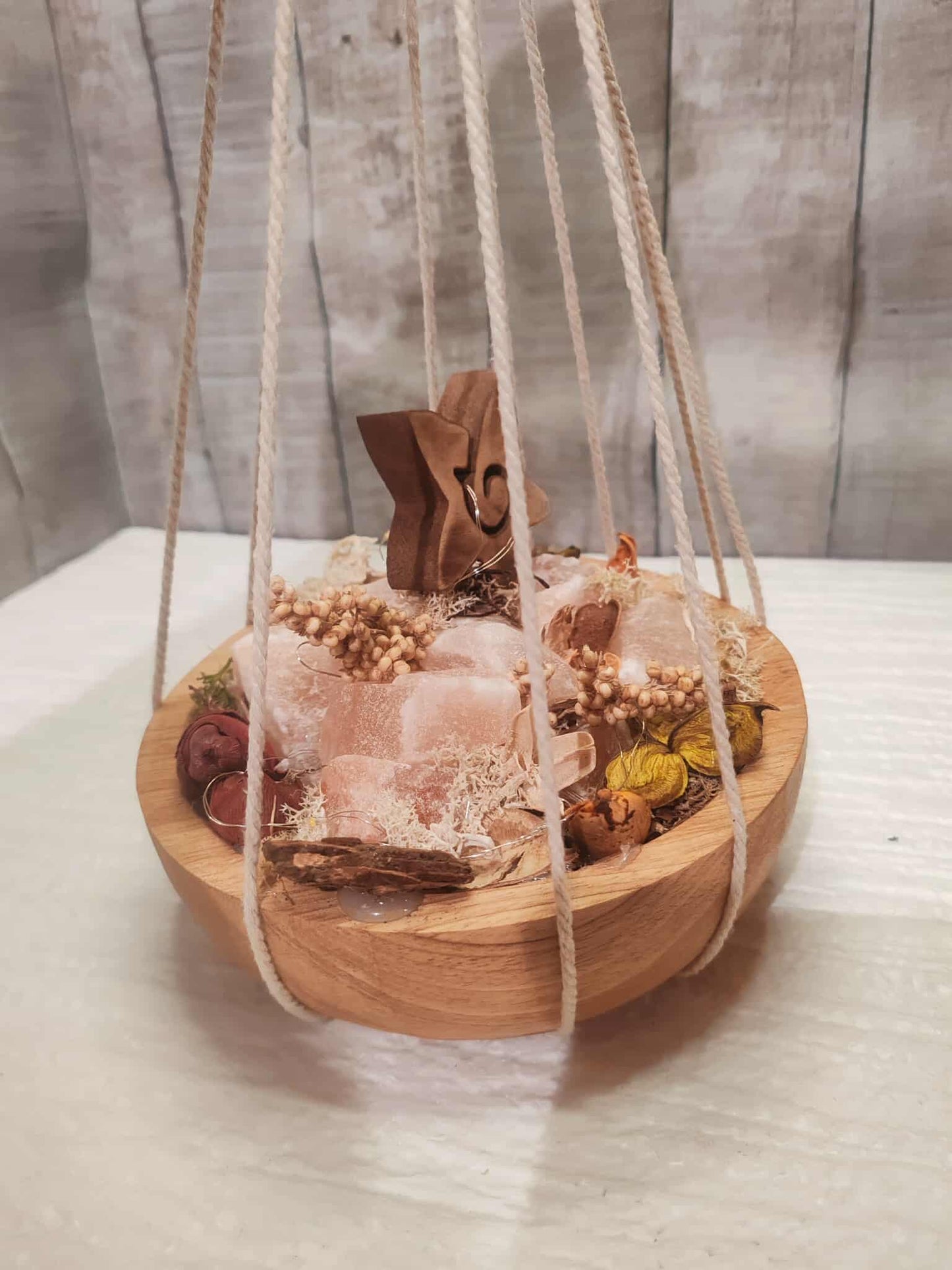 Suspension décorative artisanale avec véritables morceaux de sel rose de l’Himalaya