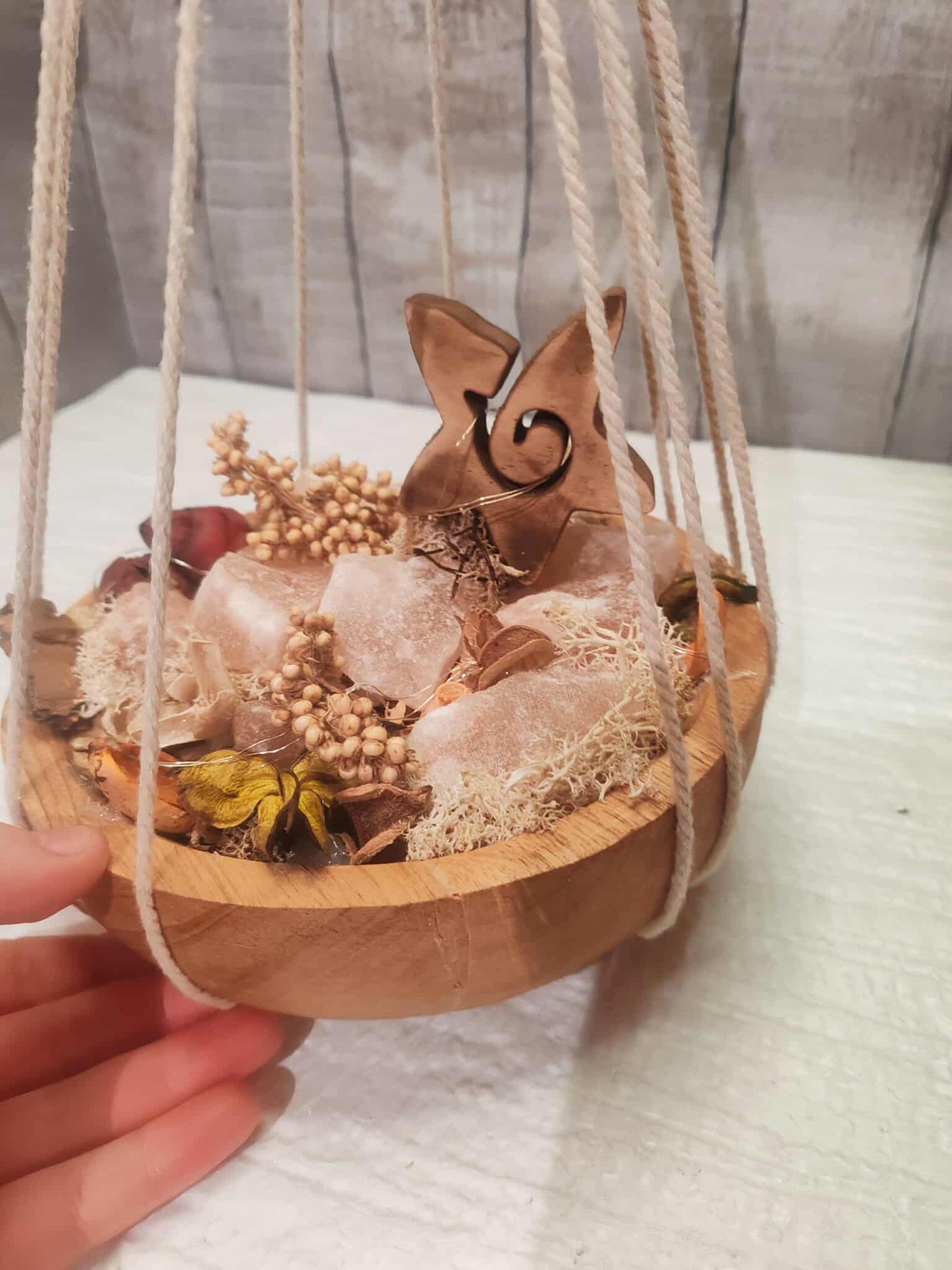 Suspension décorative artisanale avec véritables morceaux de sel rose de l’Himalaya