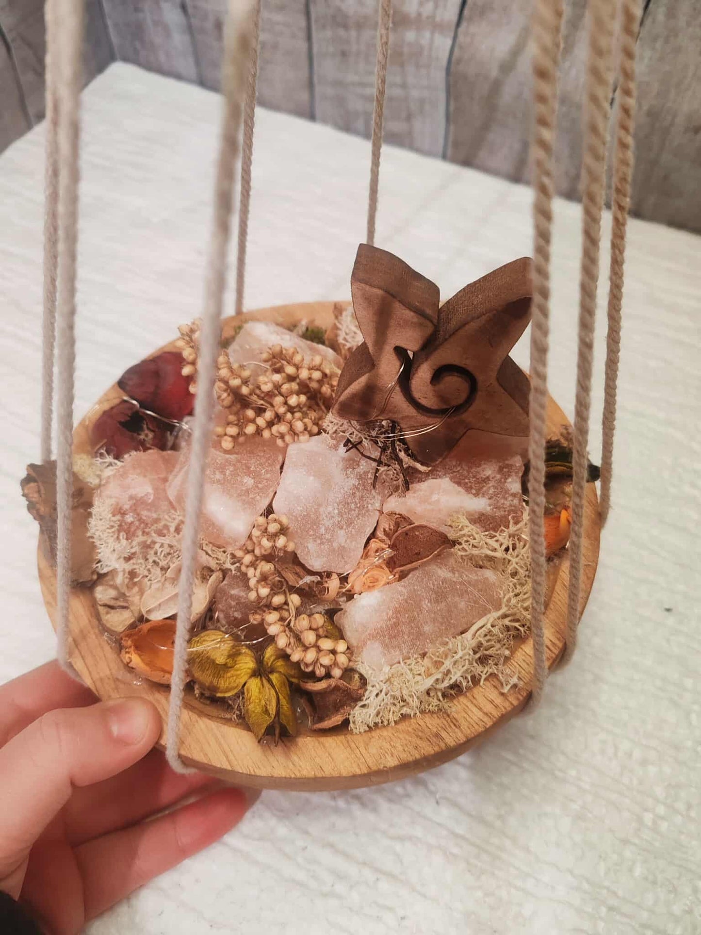 Suspension décorative artisanale avec véritables morceaux de sel rose de l’Himalaya