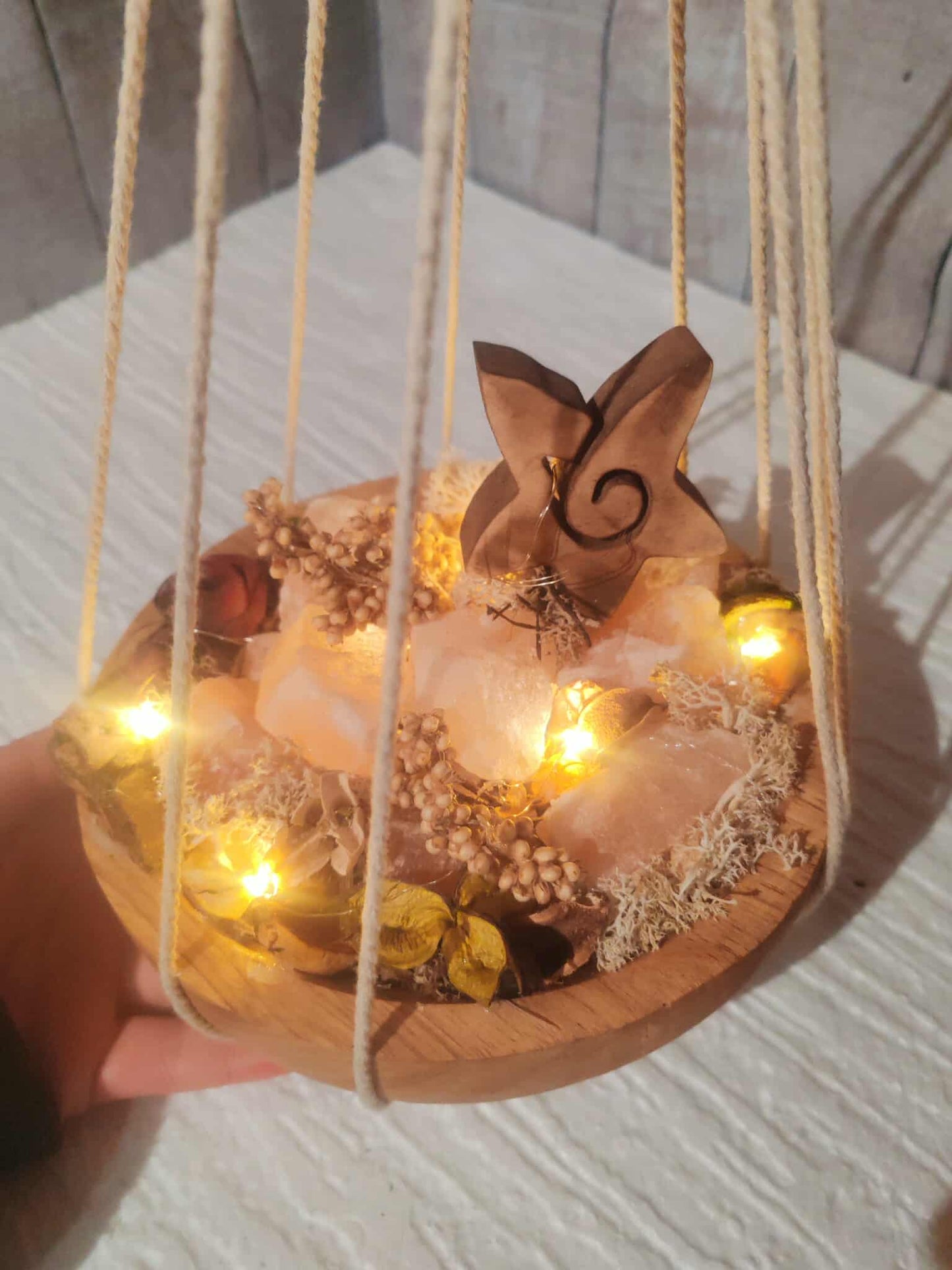 Suspension décorative artisanale avec véritables morceaux de sel rose de l’Himalaya