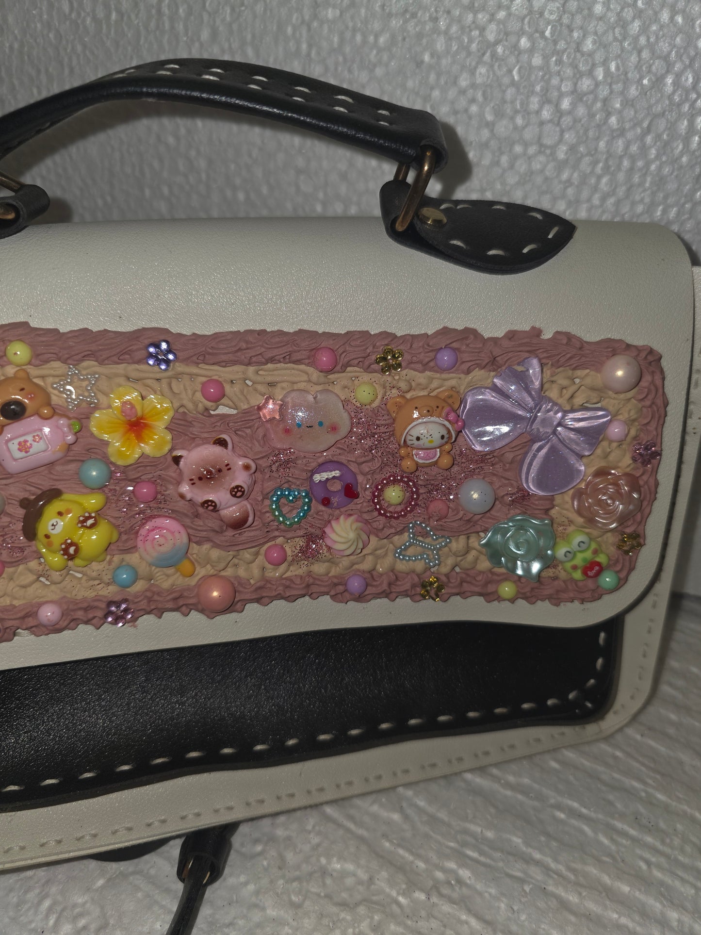 🎀✨ Sac Bandoulière Customisé – Pièce Unique & Girly