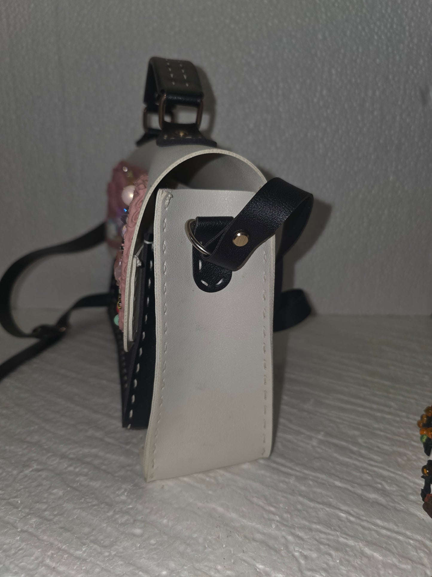 🎀✨ Sac Bandoulière Customisé – Pièce Unique & Girly