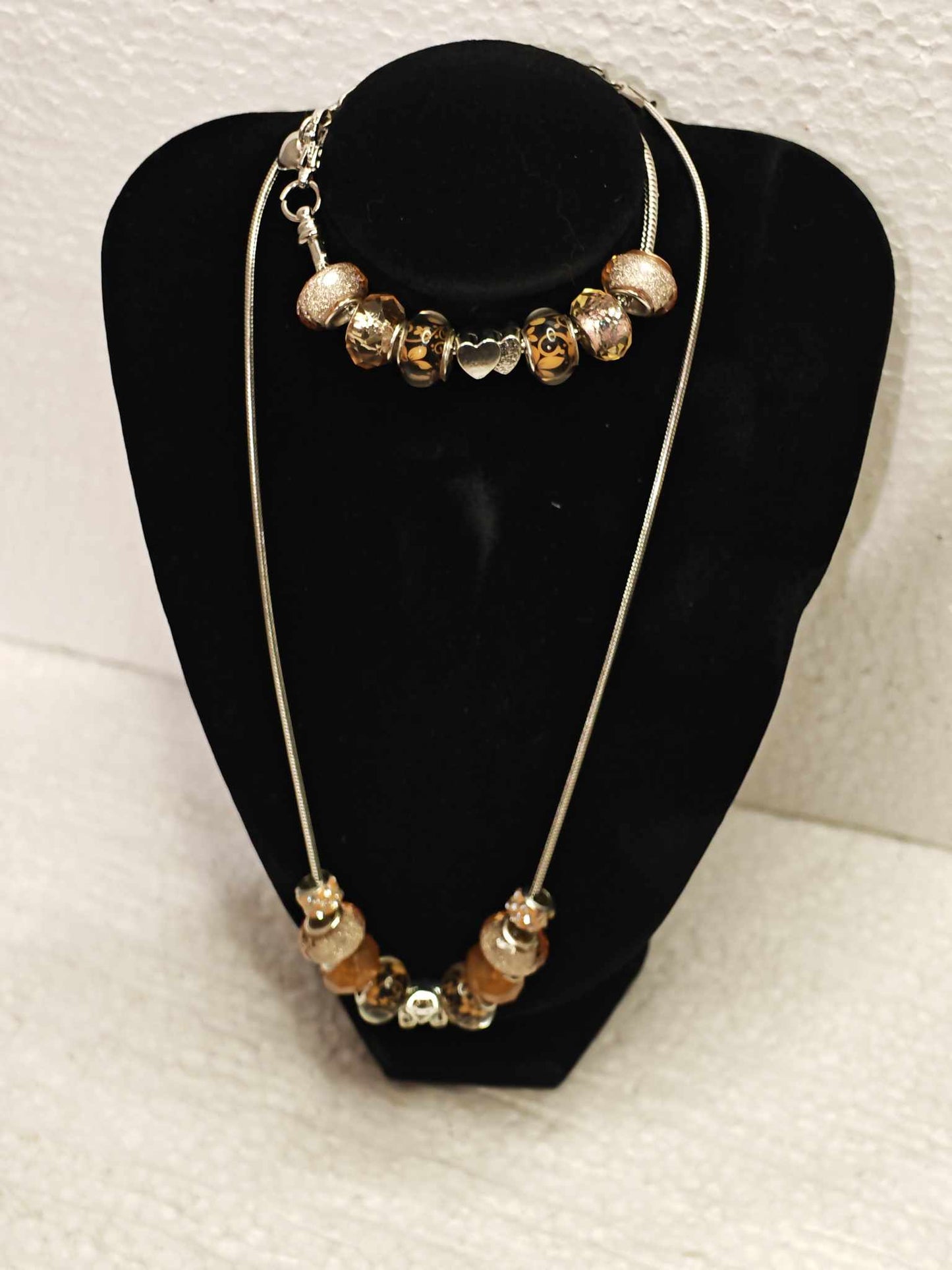 Ensemble Collier & Bracelet Charms – Élégance Dorée ✨