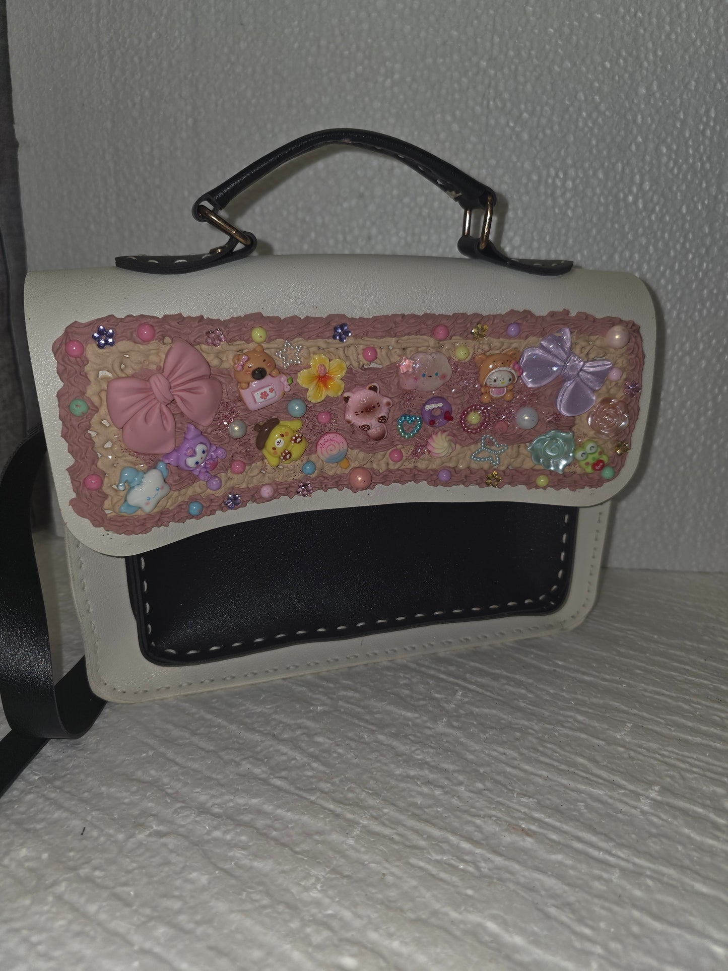 🎀✨ Sac Bandoulière Customisé – Pièce Unique & Girly