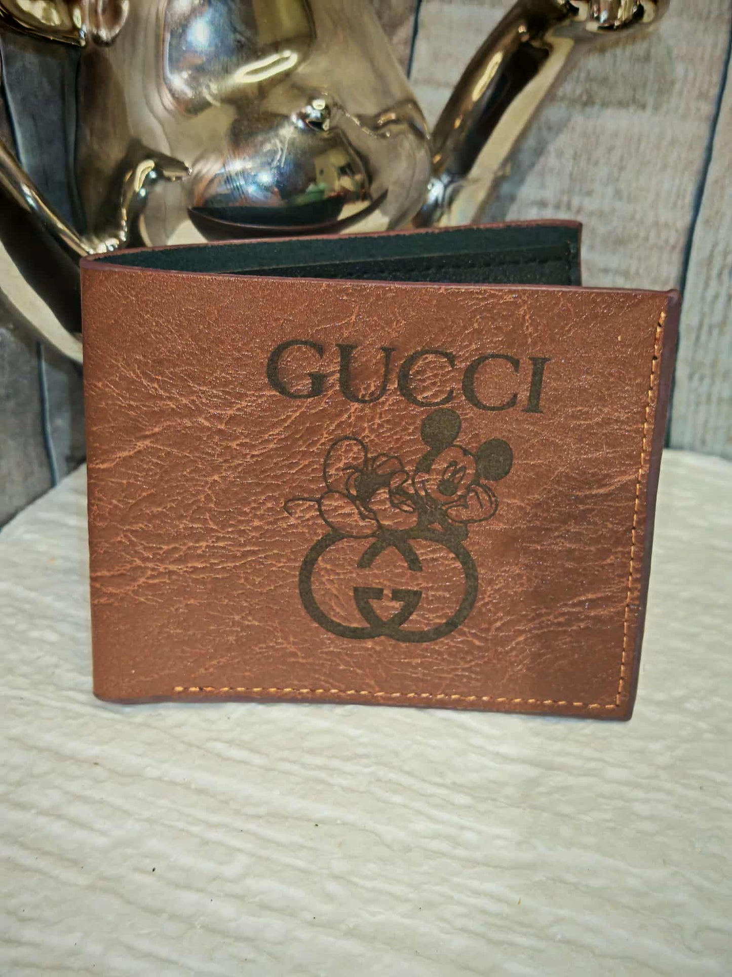Portefeuille style luxe en similicuir marron – Motif Gucci & Mickey