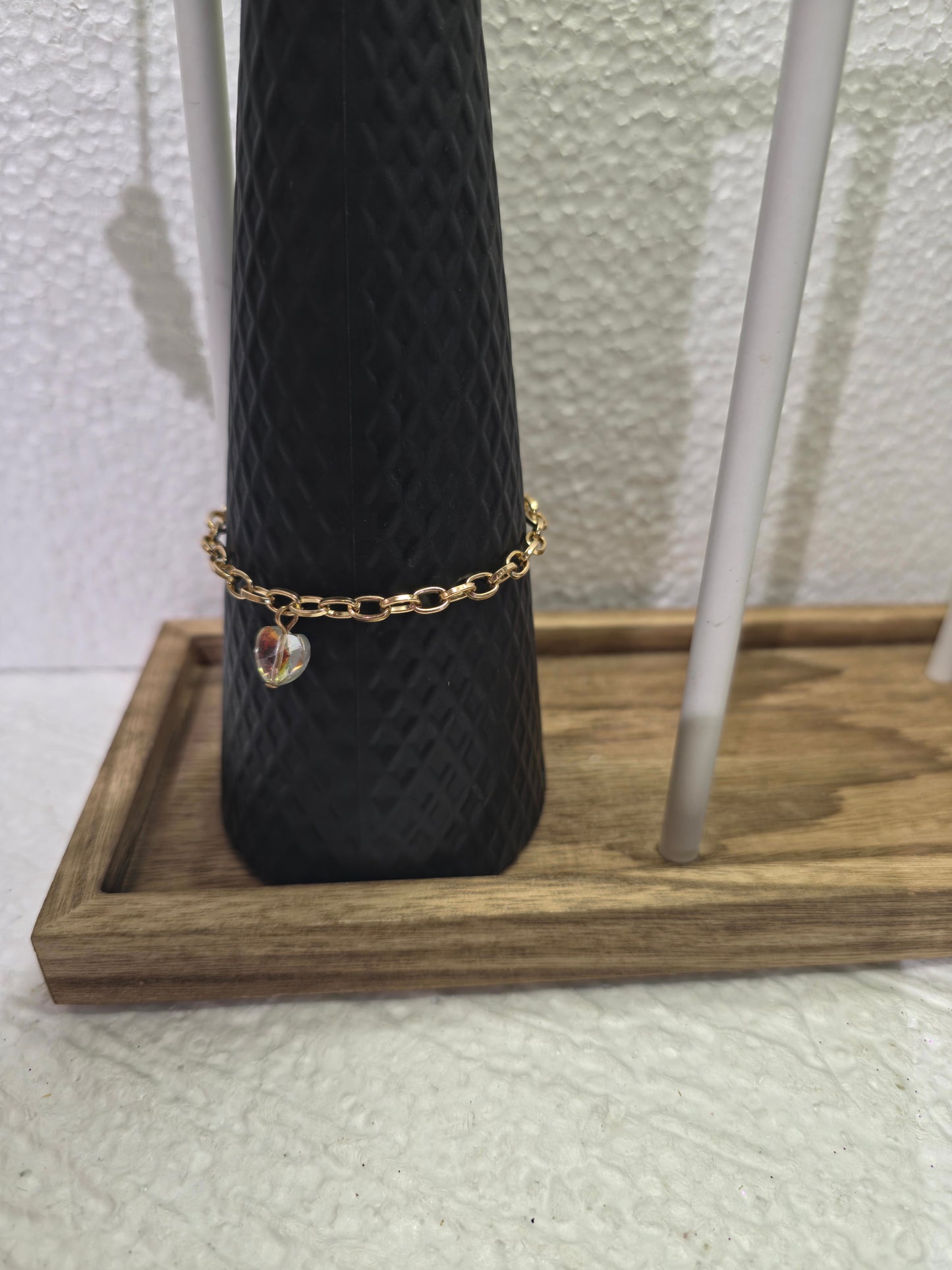 Bracelet Doré Fait Main – Chaîne Fine & Cœur Cristal ✨