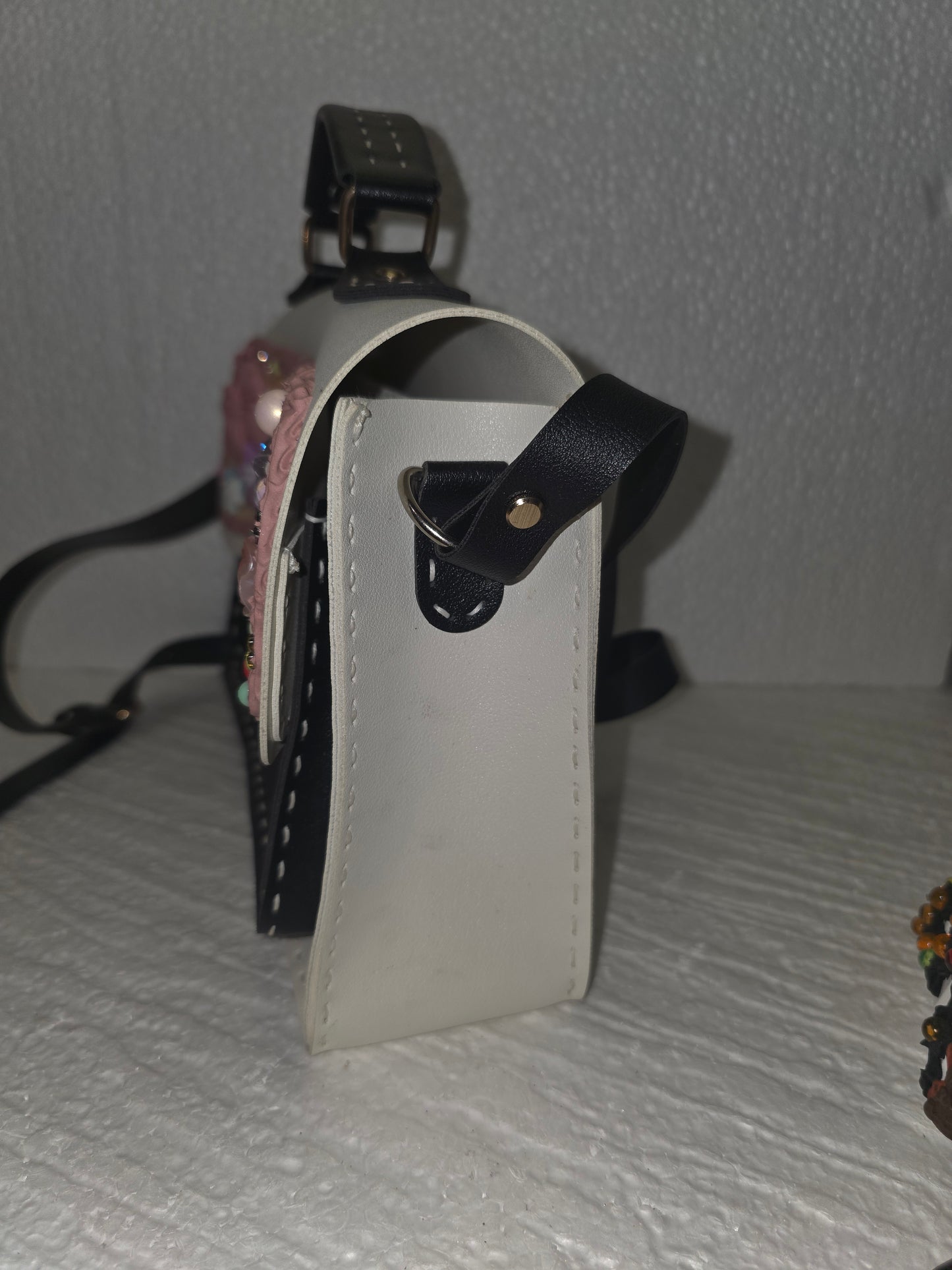 🎀✨ Sac Bandoulière Customisé – Pièce Unique & Girly