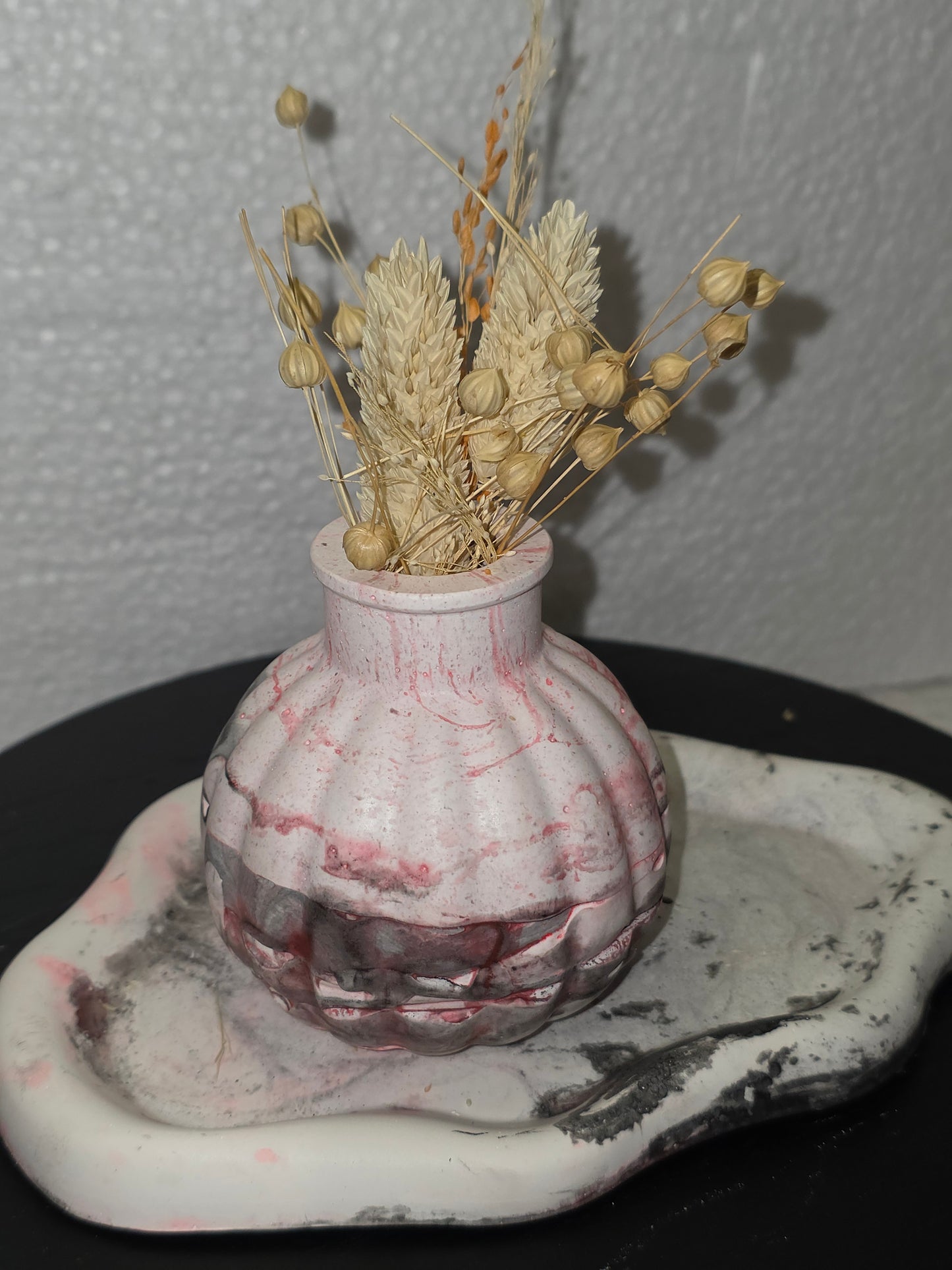 Vase décoratif fait main en aquarésine – Pièce artisanale ✨