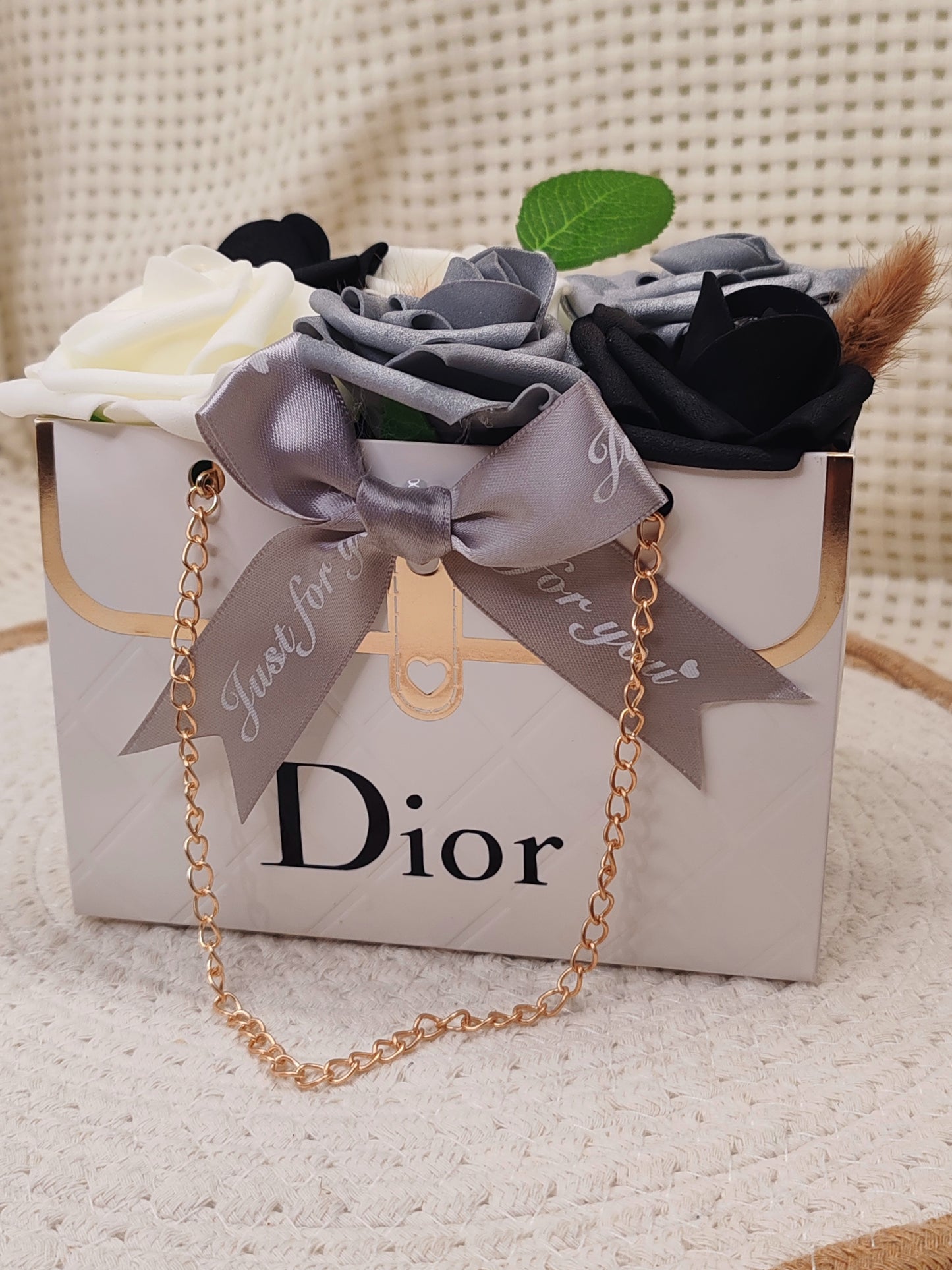 🌸 Box Florale “Sac à Main” – Création Artisanale Unique 🌸