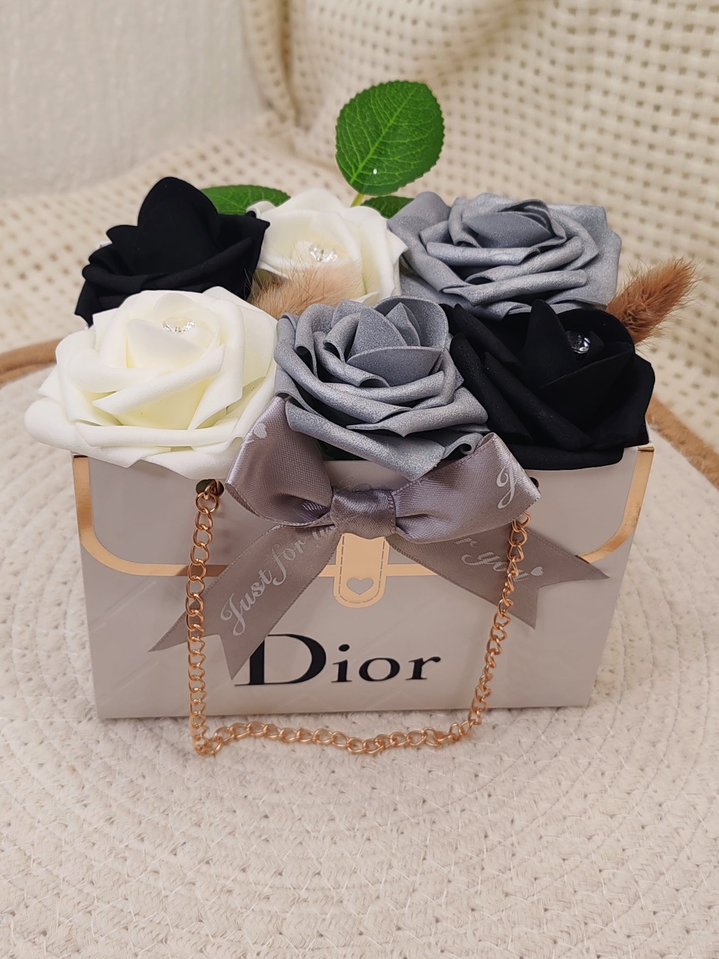 🌸 Box Florale “Sac à Main” – Création Artisanale Unique 🌸