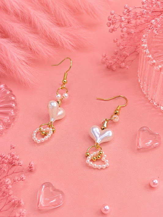 🤍 Boucles d’oreilles Cœur Nacré ✨