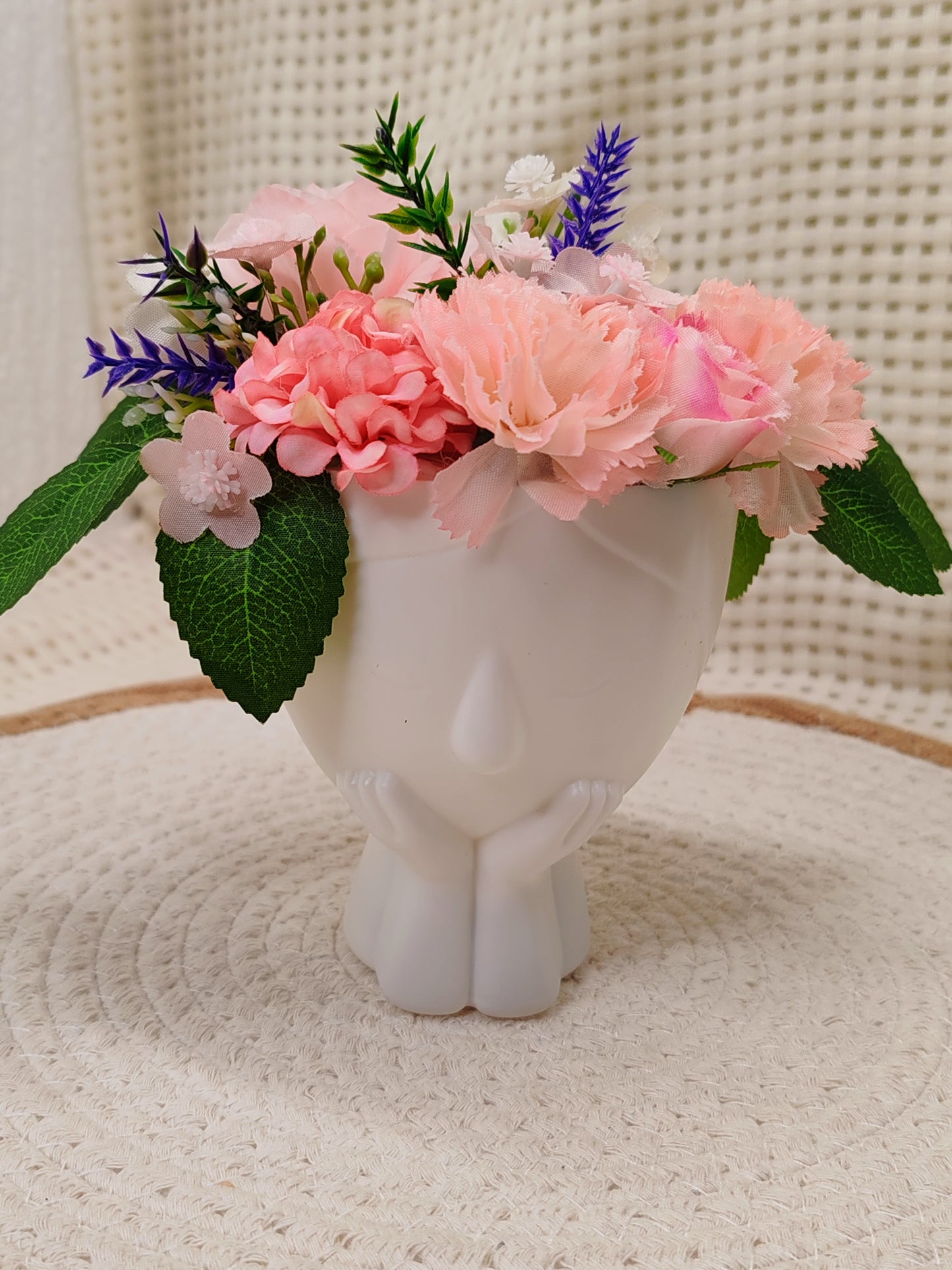 🌸✨ Décoration florale artisanale – Élégance en pot original ✨🌸