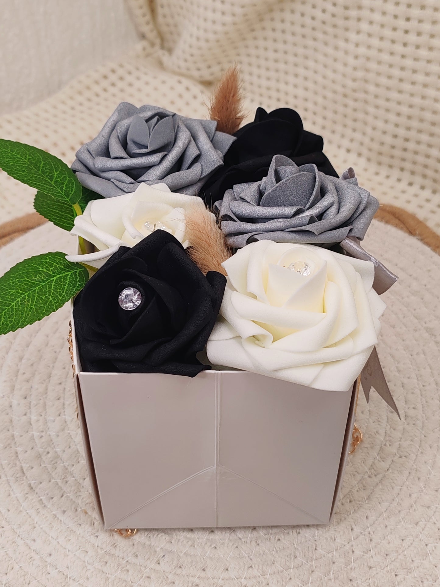 🌸 Box Florale “Sac à Main” – Création Artisanale Unique 🌸