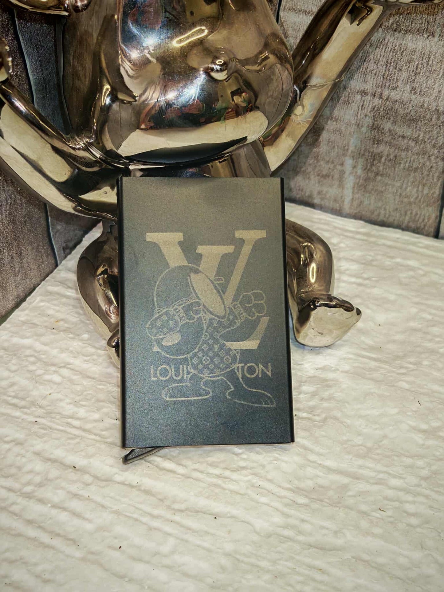 Porte cartes en métal